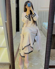 A Stylish Traditional Outfit