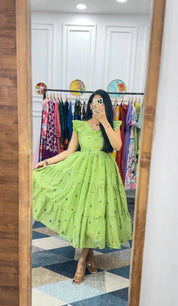 Phool (Mul Chanderi-Green)
