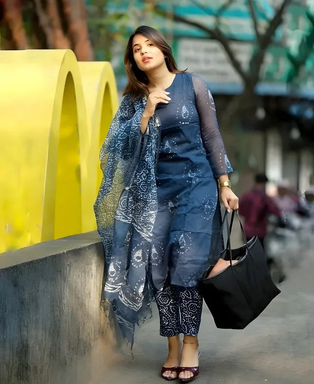 Women Navy Blue Printed Kurta Set with Dupatta