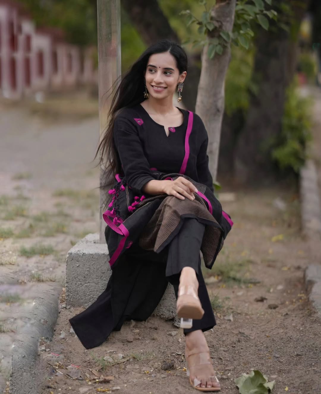 Women Premium Black Handloom Kurta Set with Zari Border & Tassel Dupatta