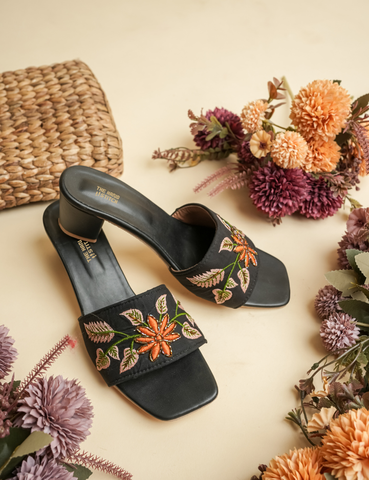 Orange_flower_heel_3_59fa0650-bebe-4471-a27f-3b4b22d02245.png
