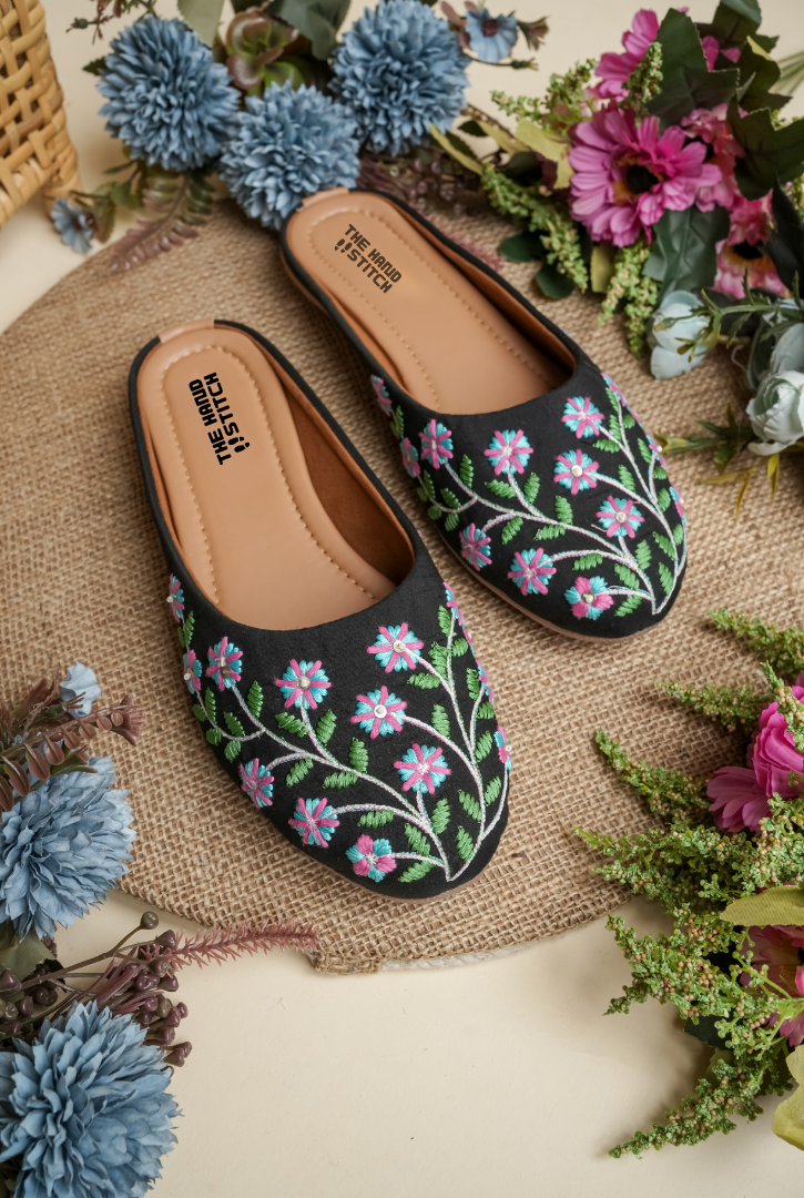Traditional Black Floral Juttis Designer Wedding & Festive Flats