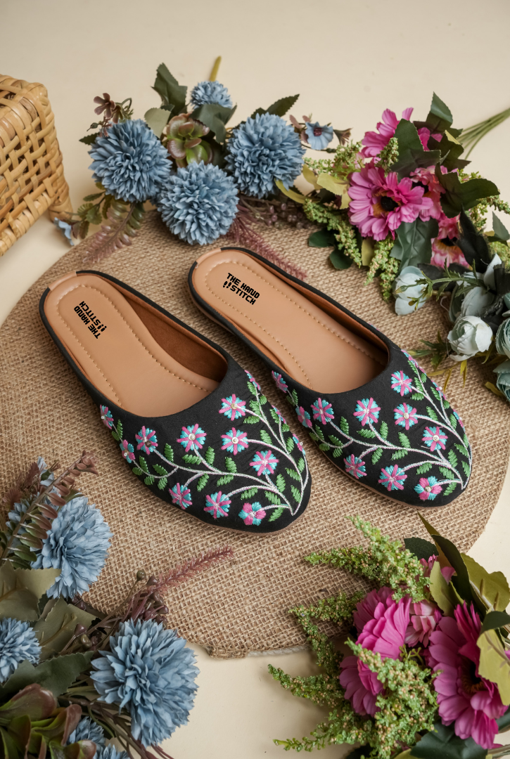 Traditional Black Floral Juttis Designer Wedding & Festive Flats