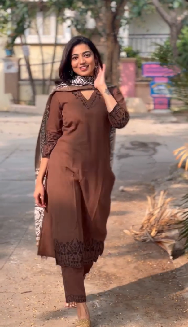 Coffee Kurta Pant Set with Dupatta for Women Elegant Cotton Ethnic Wear
