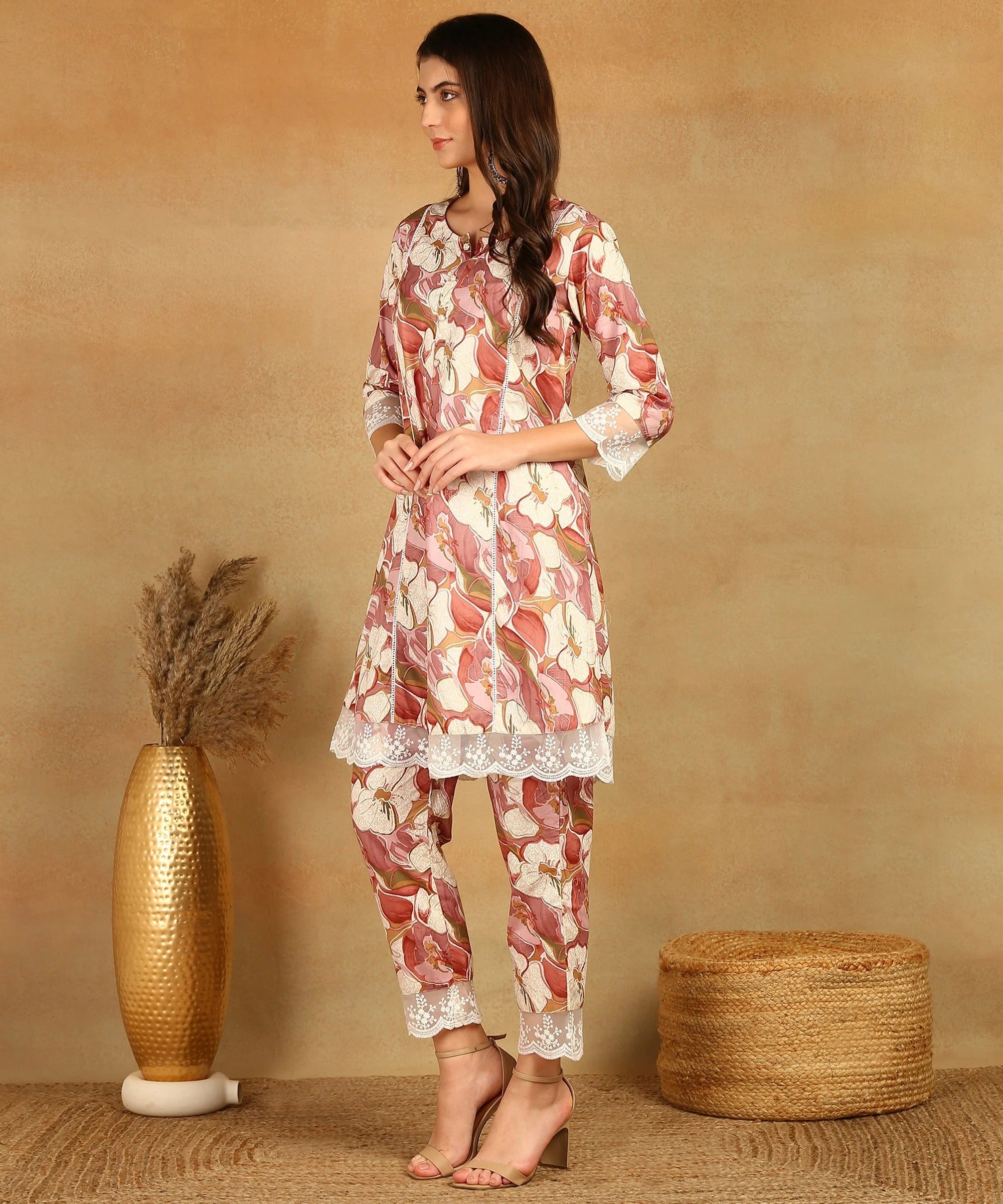 beautifuldesigns_3_c954f577-e6a5-46b6-a817-430c479e2e86.jpg