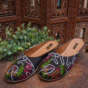 Women's Black Embroidered Juttis Handcrafted Ethnic Mojdis