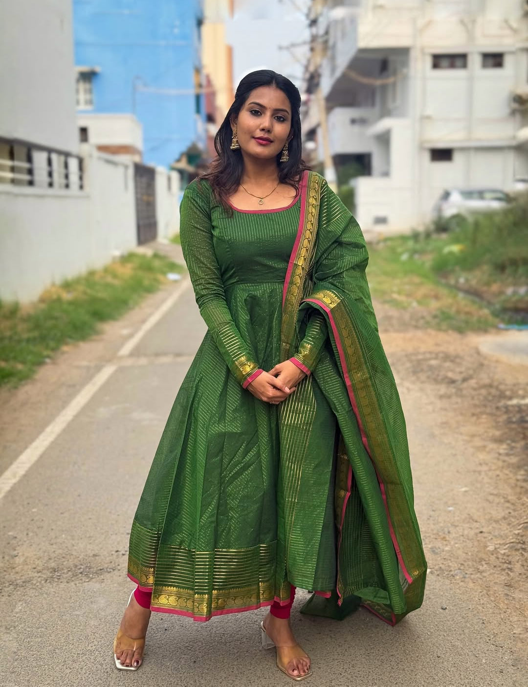 handstitch_green_gown_2.jpg