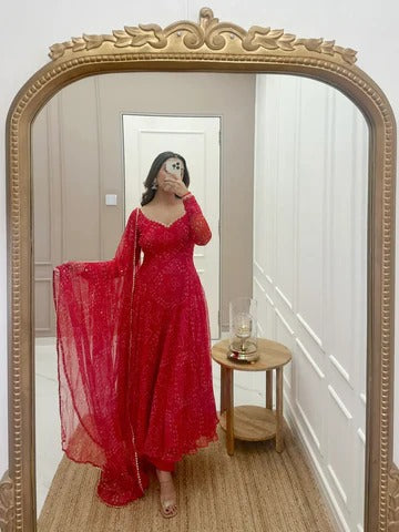 Beautiful Dhani Red Suit Set