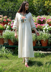 Garden Grace Embroidered Cotton GOWN