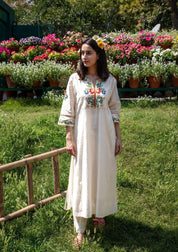 Garden Grace Embroidered Cotton GOWN