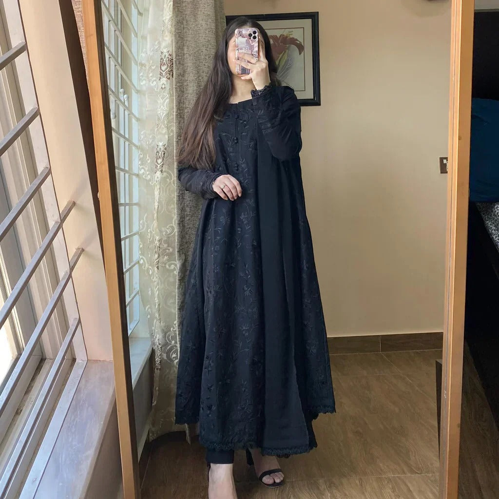Black Self Embroidered – Kurta Set with Teal Dupatta