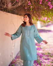 Ivory Floral Printed Short Kurti for Women Stylish Casual Ethnic Top