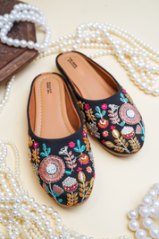 Women’s Hand-Embroidered Black Juttis Ethnic Floral Mojdis