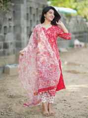 Red Paisley Printed Kurta Pant Dupatta Set for Women Elegant Ethnic Cotton Suit