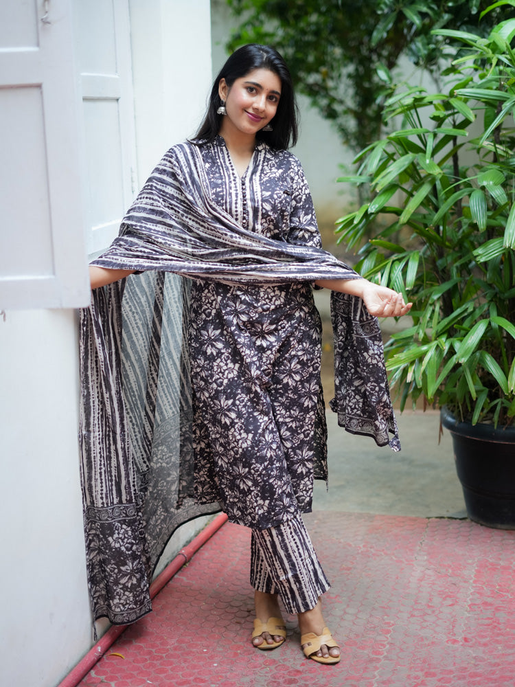 Black Tie Dye Floral Kurta Pant Dupatta Set for Women Elegant Ethnic Co-ord Suit