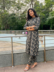 Black Floral Printed Kurta Pant Set for Women Elegant Ethnic Co-ord Suit