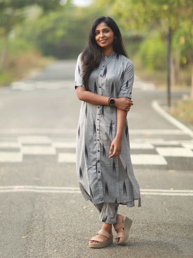 TheHandStitch Grey Ikat Printed Cotton Kurti Set for Women Minimal Casual Ethnic Wear