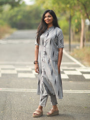 TheHandStitch Grey Ikat Printed Cotton Kurti Set for Women Minimal Casual Ethnic Wear
