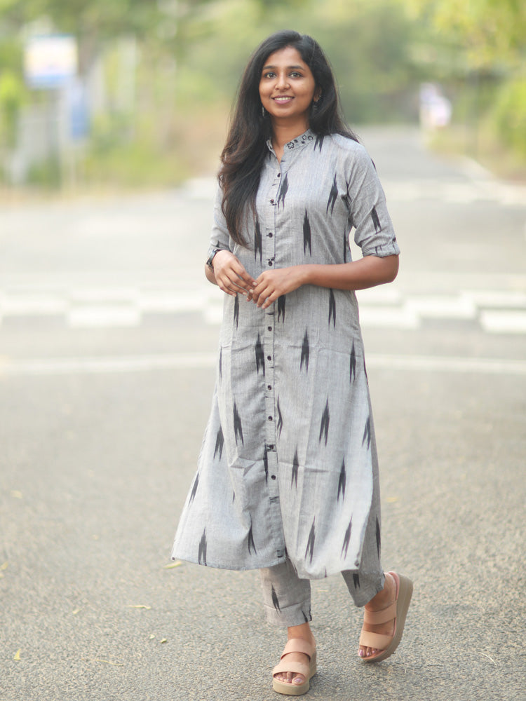 TheHandStitch Grey Ikat Printed Cotton Kurti Set for Women Minimal Casual Ethnic Wear