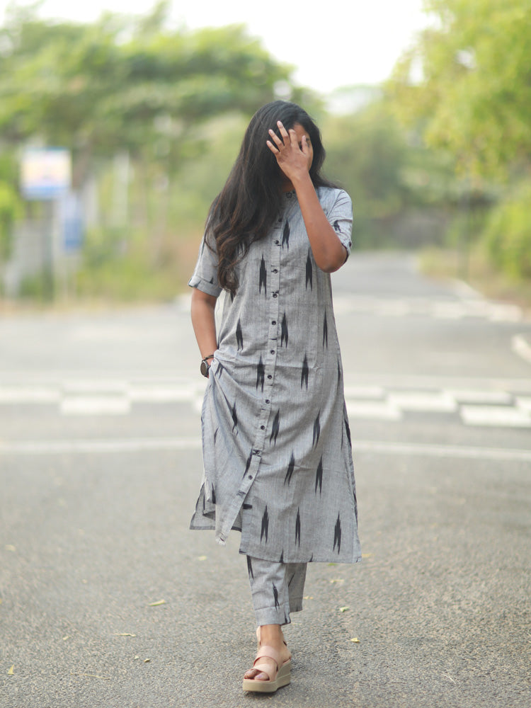 TheHandStitch Grey Ikat Printed Cotton Kurti Set for Women Minimal Casual Ethnic Wear