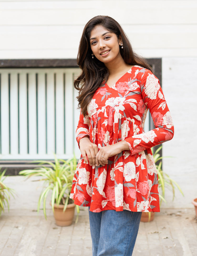 the-hand-stitch-designer-kurta-set-gown-lattest-kurtis_1299.jpg