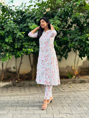 White Floral Printed Kurta Pant Set for Women | Elegant Cotton Ethnic Wear