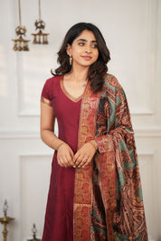 TheHandStitch Maroon Designer Kurta Set for Women with Printed Dupatta Festive Ethnic Wear