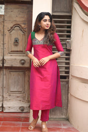 Pink Silk Kurta Set for Women Elegant Ethnic Straight Fit Suit