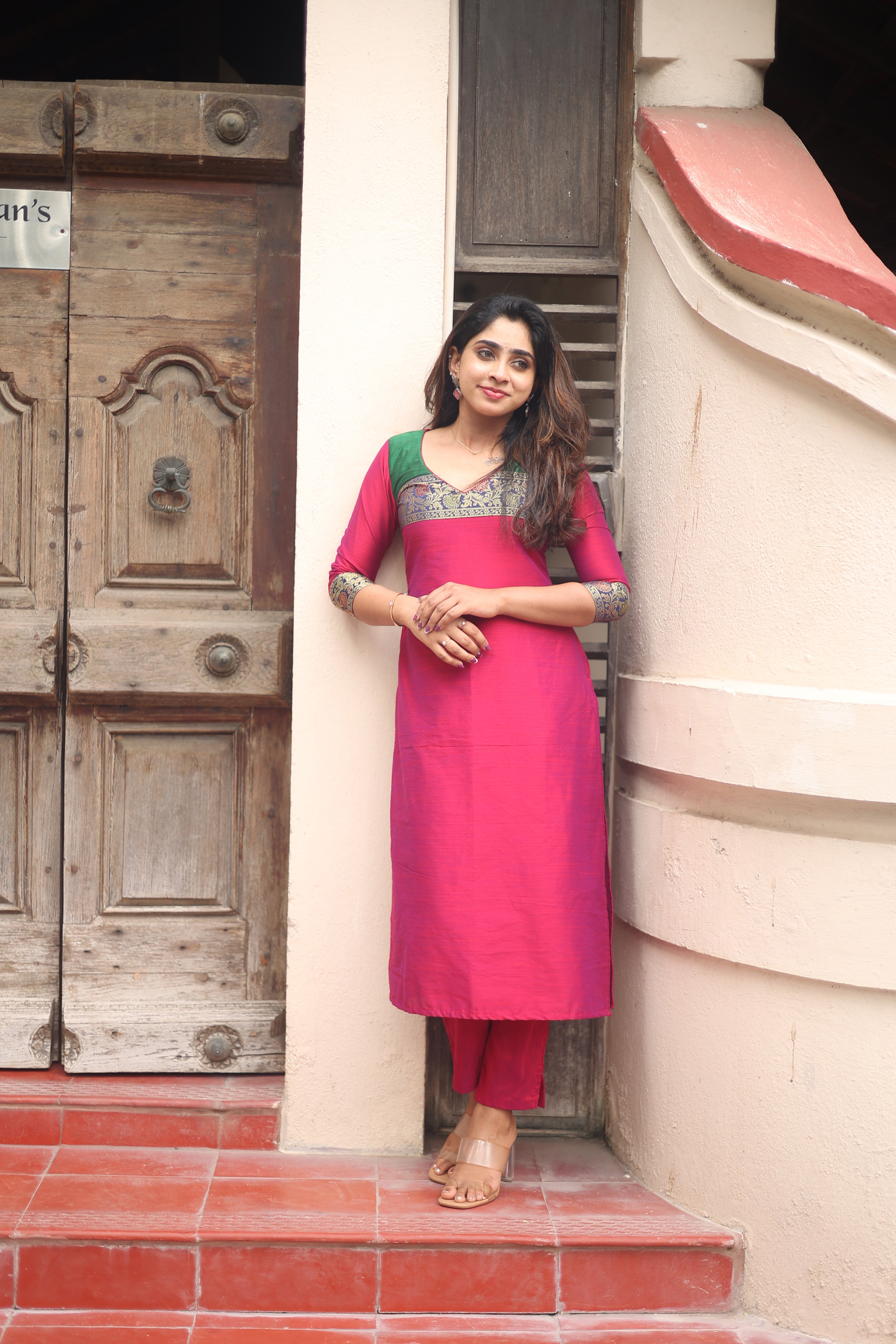 Pink Silk Kurta Set for Women Elegant Ethnic Straight Fit Suit