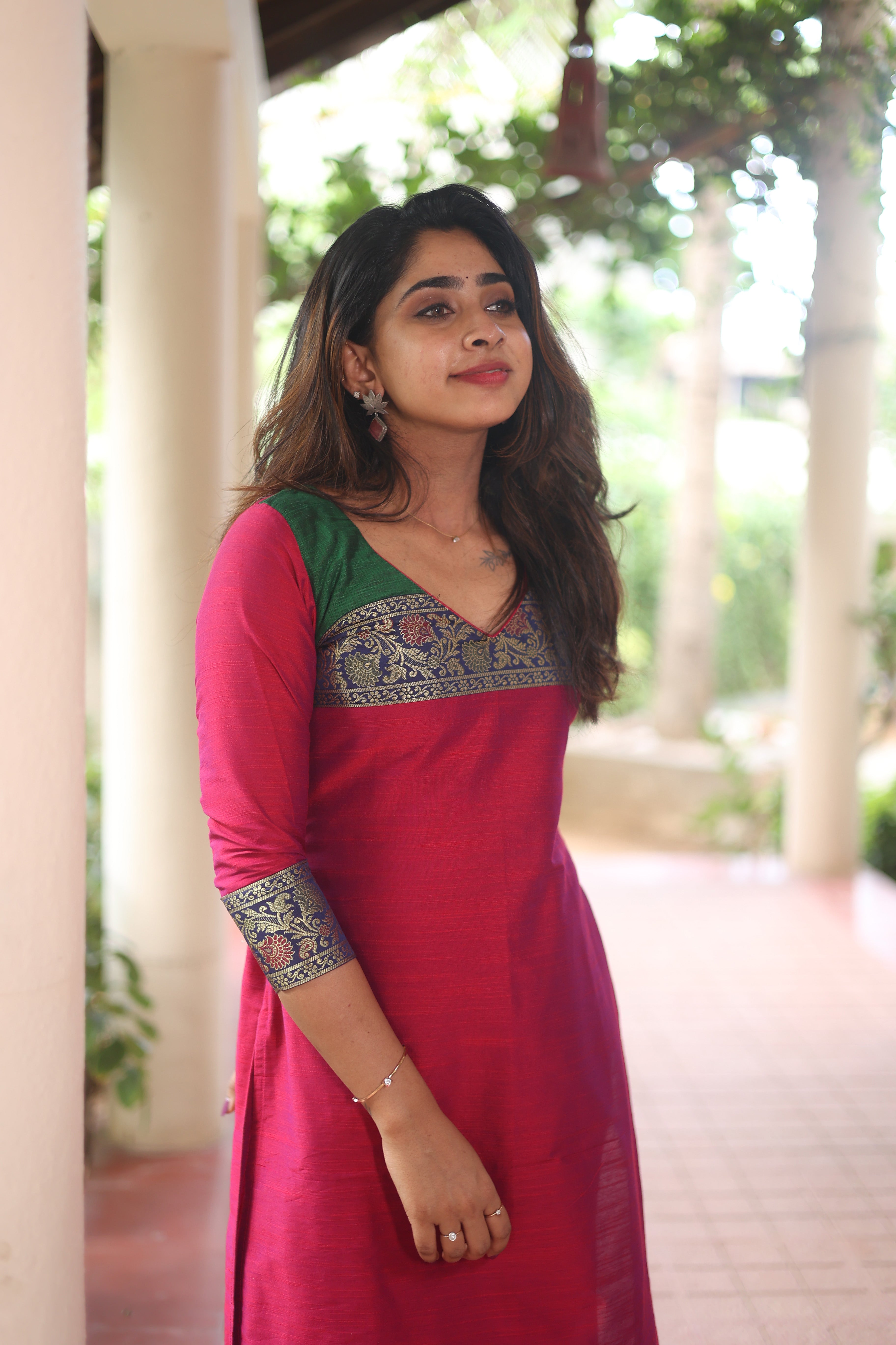 Pink Silk Kurta Set for Women Elegant Ethnic Straight Fit Suit