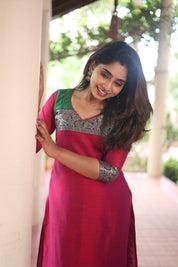 Pink Silk Kurta Set for Women Elegant Ethnic Straight Fit Suit