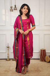 Women Floral Pink Hand Work Kurta Set In Low Rate