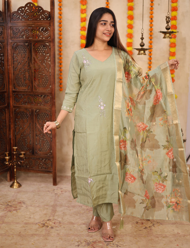 the-hand-stitch-designer-kurta-set-gown-lattest-kurtis_1612.jpg