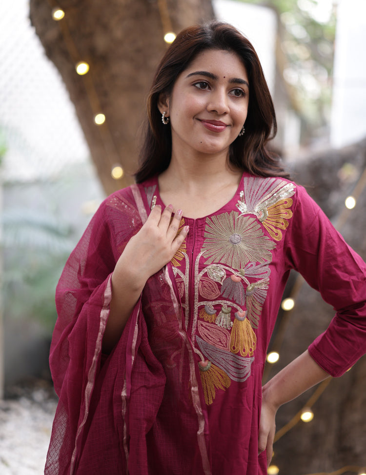 the-hand-stitch-designer-kurta-set-gown-lattest-kurtis_1647.jpg