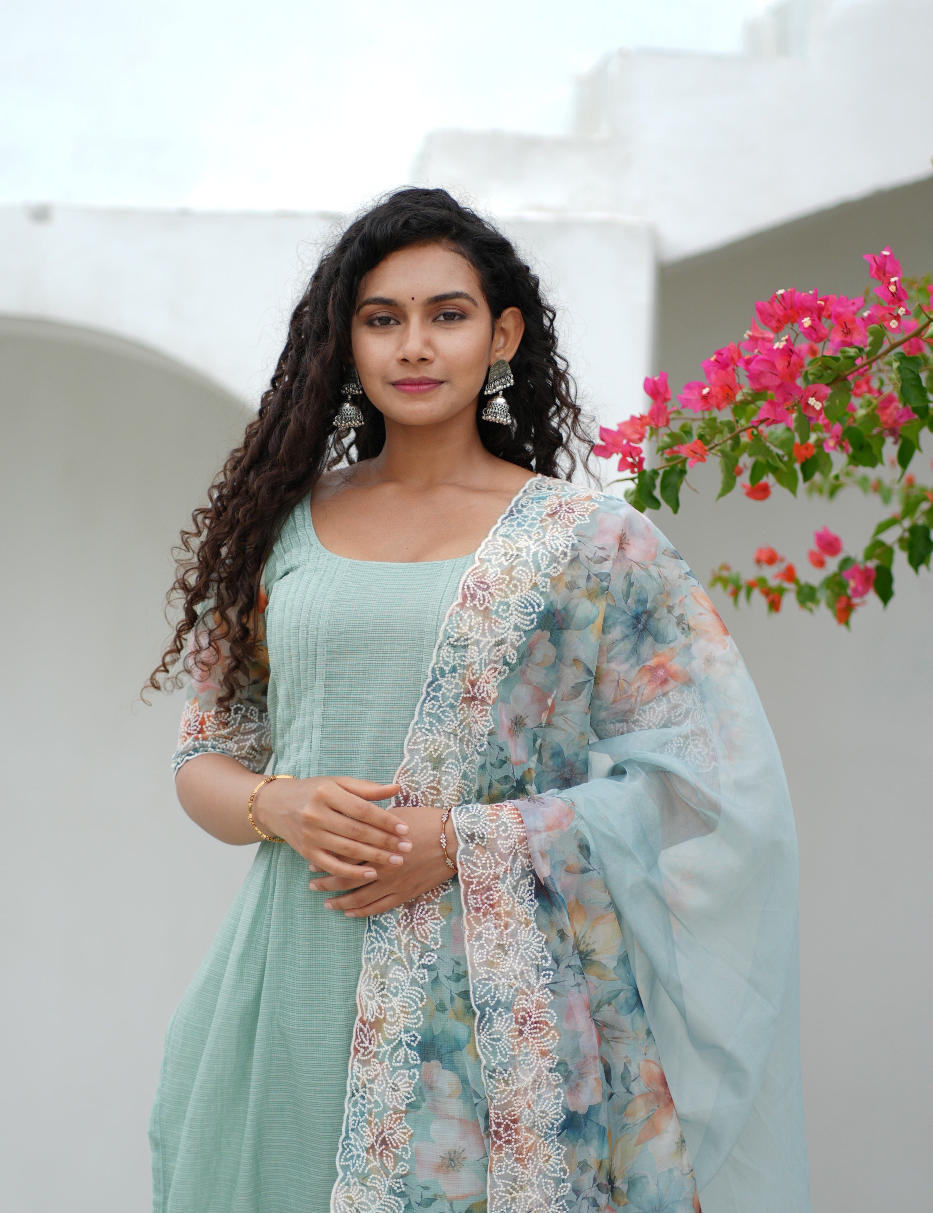 the-hand-stitch-designer-kurta-set-gown-lattest-kurtis_1705.jpg