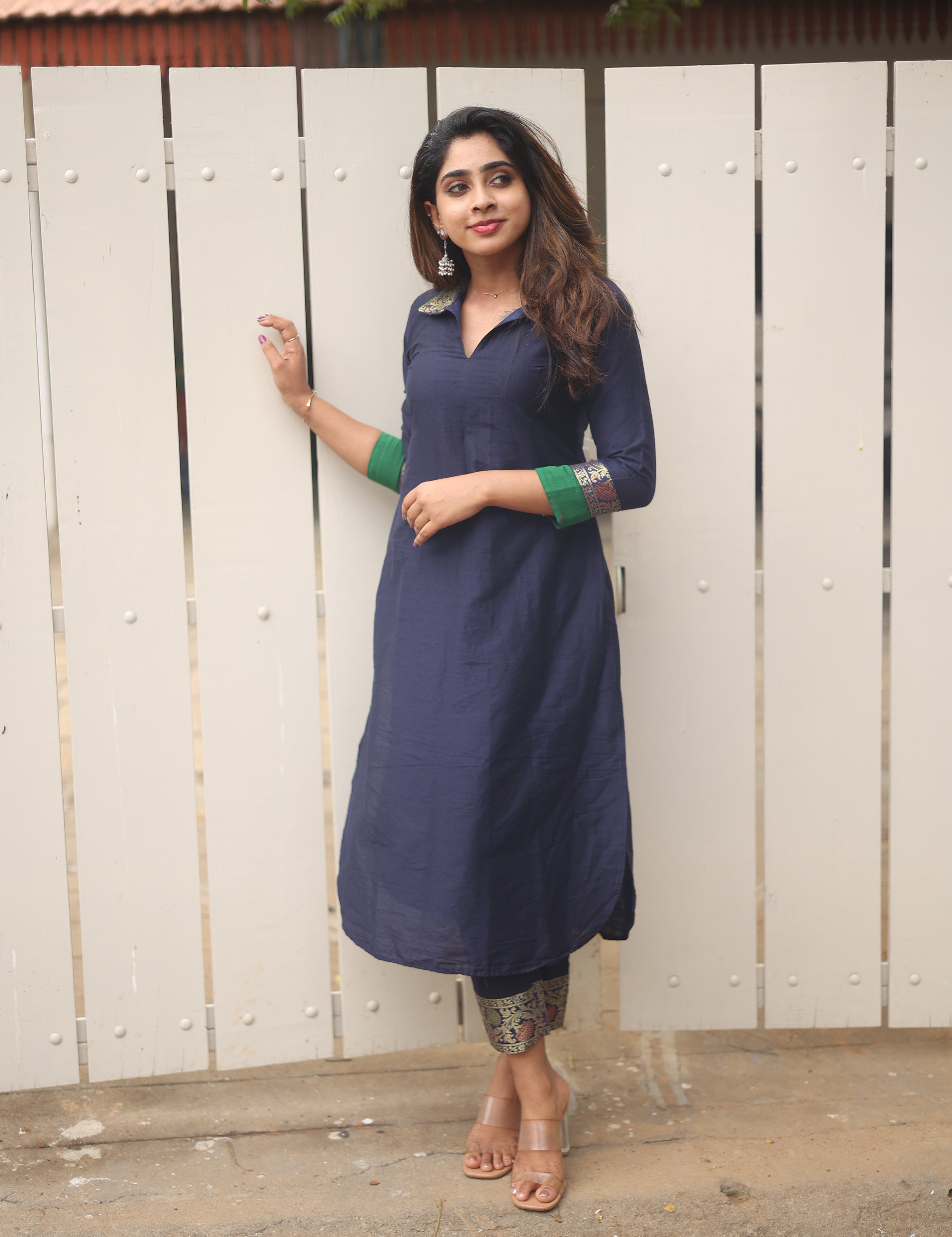 the-hand-stitch-designer-kurta-set-gown-lattest-kurtis_1727.jpg