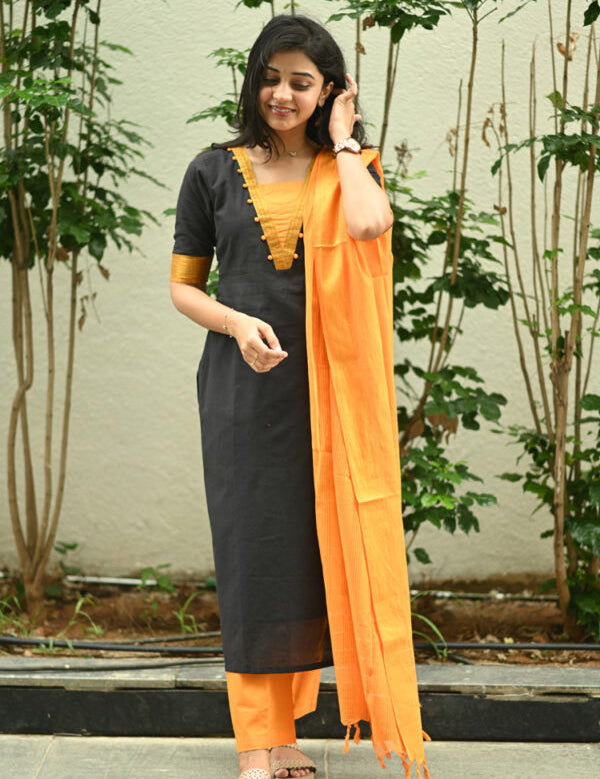 the-hand-stitch-designer-kurta-set-gown-lattest-kurtis_2350.jpg