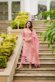 Pink Cotton Kurta Set for Women Elegant Casual & Festive Ethnic Wear