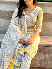 Yellow Floral Printed Kurti Pant Set with Dupatta Elegant Cotton Ethnic Wear for Women