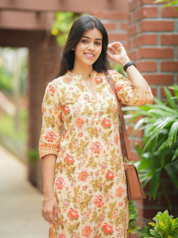 Cream Floral Printed Kurta Pant Set for Women Elegant Everyday Ethnic Wear