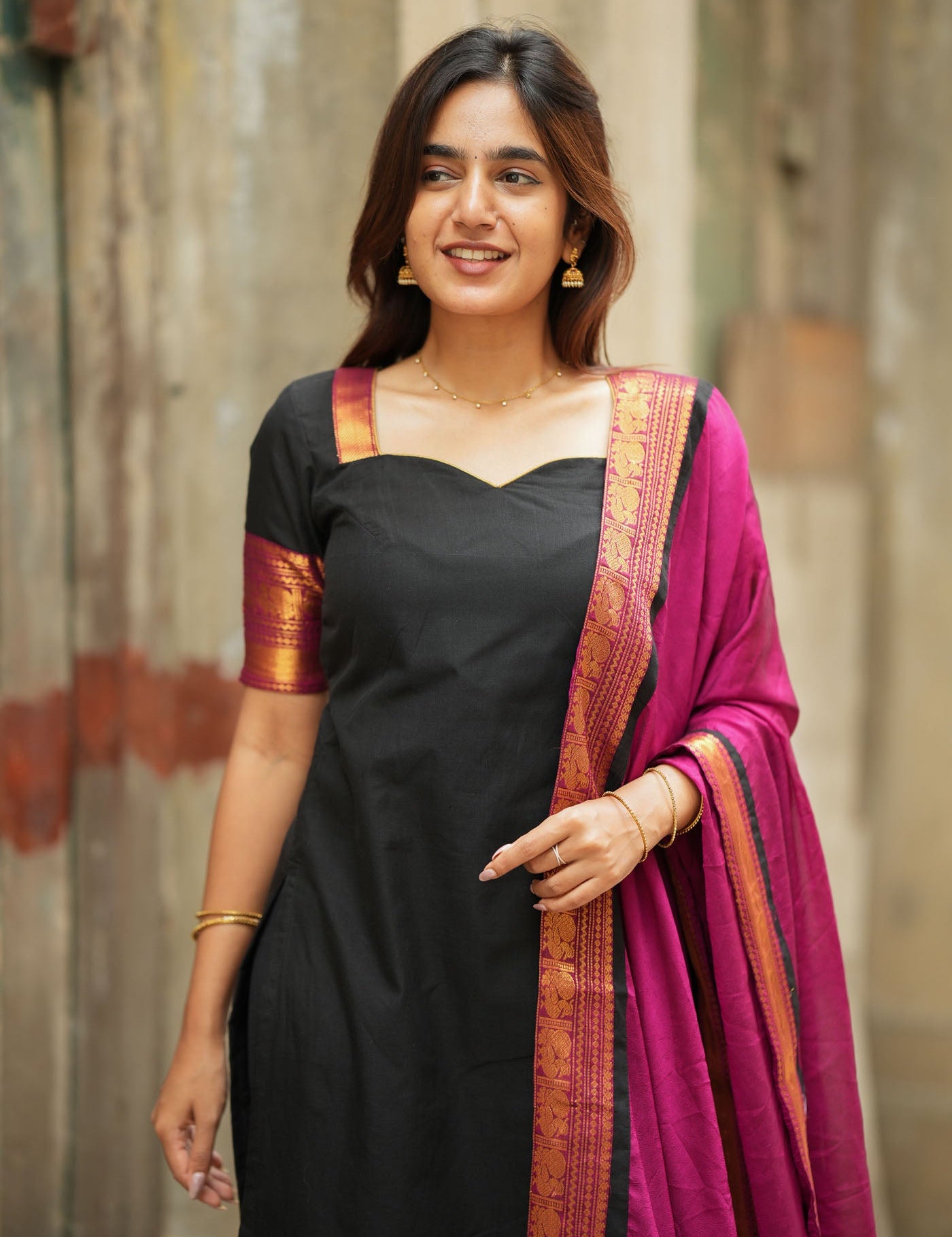 the-hand-stitch-designer-kurta-set-gown-lattest-kurtis_2722.jpg