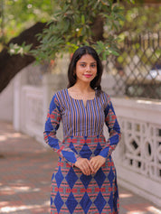 Blue Geometric Printed Kurta Pant Set for Women Stylish Cotton Ethnic Wear