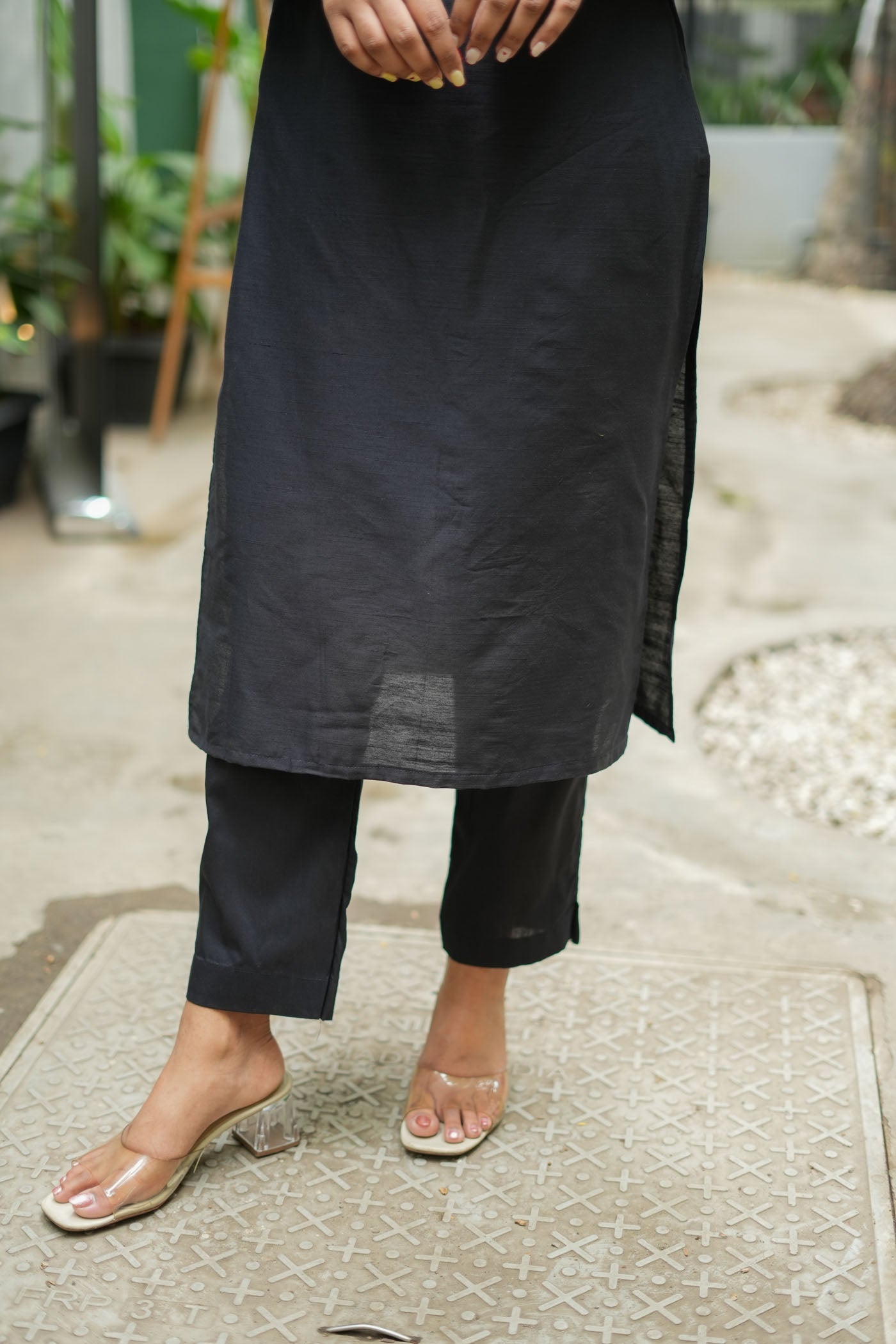Black Straight Kurta Set for Women Elegant Solid Ethnic Wear
