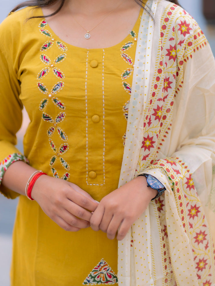 Mustard Yellow Ethnic Kurta Set for Women Printed Dupatta Collection