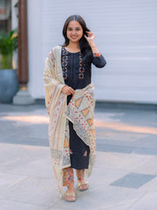 Classic Black Printed Kurta Set for Women Elegant Ethnic Fashion