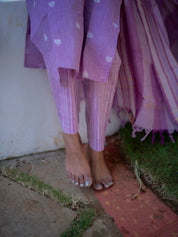 Lavender Handwoven Kurta Set with Striped Dupatta for Women Elegant Ethnic Wear