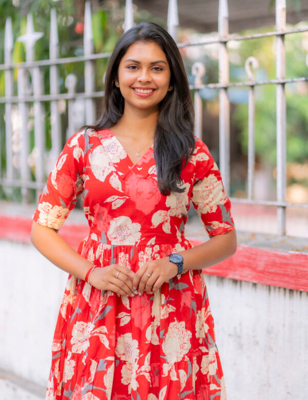the-hand-stitch-designer-kurta-set-gown-lattest-kurtis_530.jpg