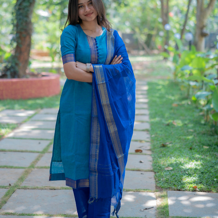 the-hand-stitch-designer-kurta-set-gown-lattest-kurtis_537.jpg