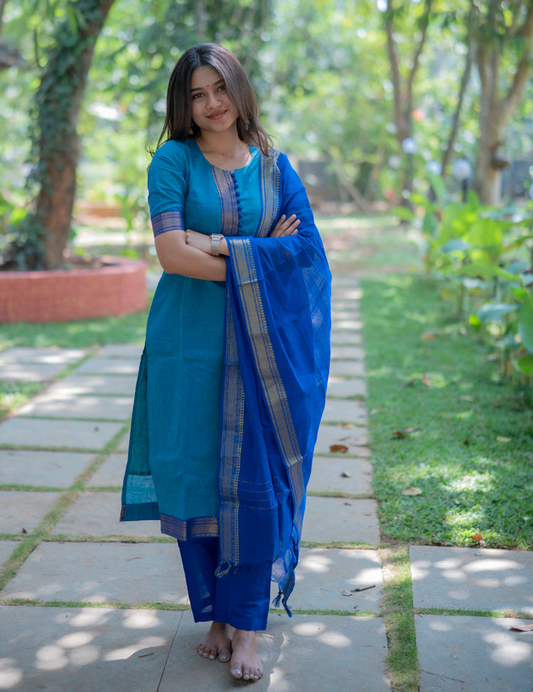 the-hand-stitch-designer-kurta-set-gown-lattest-kurtis_537.jpg
