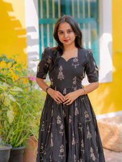 Midnight Charm Printed Maxi Dress for Women Elegant Black Flared Gown